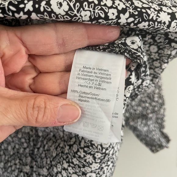 J. Crew Black and White Floral Long Sleeve Button Down Shirt - Picture 4 of 6